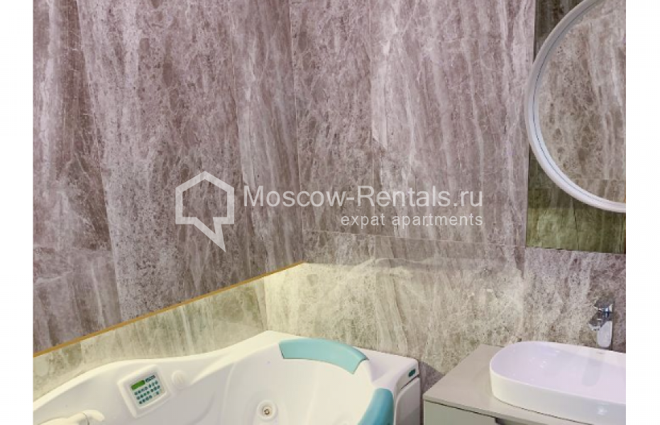 Photo #14 3-room (2 BR) apartment for <a href="http://moscow-rentals.ru/en/articles/long-term-rent" target="_blank">a long-term</a> rent
 in Russia, Moscow, 1905 goda str, 5