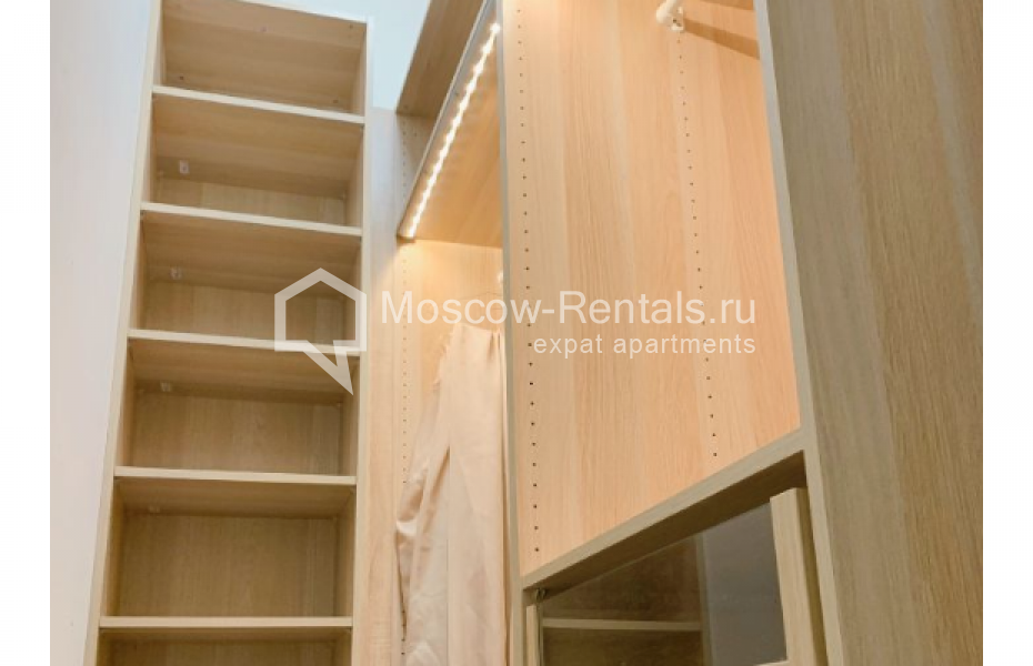 Photo #10 3-room (2 BR) apartment for <a href="http://moscow-rentals.ru/en/articles/long-term-rent" target="_blank">a long-term</a> rent
 in Russia, Moscow, 1905 goda str, 5