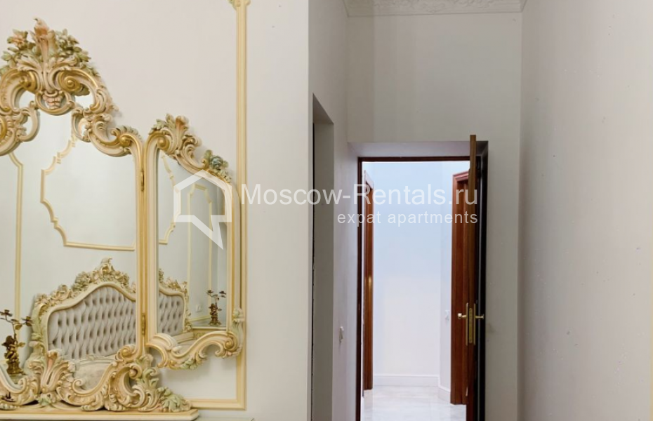 Photo #9 3-room (2 BR) apartment for <a href="http://moscow-rentals.ru/en/articles/long-term-rent" target="_blank">a long-term</a> rent
 in Russia, Moscow, 1905 goda str, 5