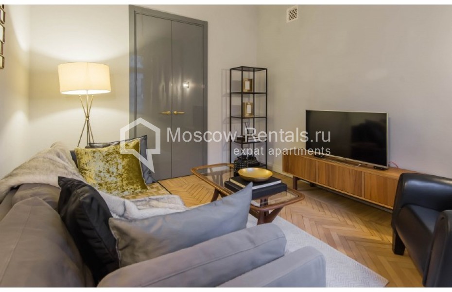 Photo #2 2-room (1 BR) apartment for <a href="http://moscow-rentals.ru/en/articles/long-term-rent" target="_blank">a long-term</a> rent
 in Russia, Moscow, 1st Tverskaya-Yamskaya str, 13С1