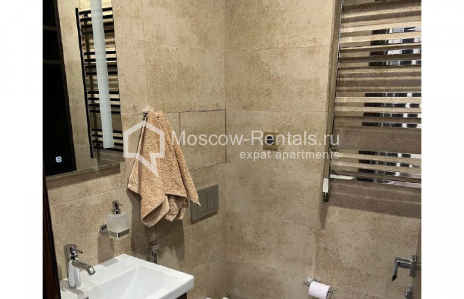 Photo #13 4-room (3 BR) apartment for <a href="http://moscow-rentals.ru/en/articles/long-term-rent" target="_blank">a long-term</a> rent
 in Russia, Moscow, Lomonosovskyi prosp, 29к3
