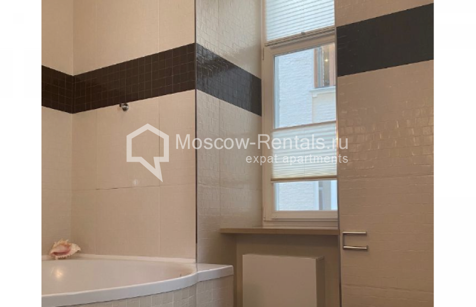 Photo #13 3-room (2 BR) apartment for <a href="http://moscow-rentals.ru/en/articles/long-term-rent" target="_blank">a long-term</a> rent
 in Russia, Moscow, Kalashnyi lane, 5
