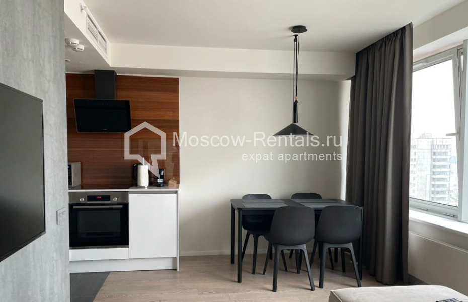 Photo #1 2-room (1 BR) apartment for <a href="http://moscow-rentals.ru/en/articles/long-term-rent" target="_blank">a long-term</a> rent
 in Russia, Moscow, New Arbat str, 15