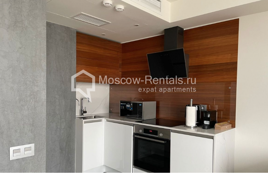 Photo #4 2-room (1 BR) apartment for <a href="http://moscow-rentals.ru/en/articles/long-term-rent" target="_blank">a long-term</a> rent
 in Russia, Moscow, New Arbat str, 15
