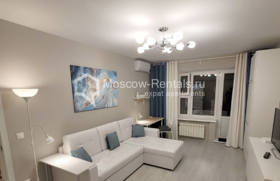 Photo #1 2-room (1 BR) apartment for <a href="http://moscow-rentals.ru/en/articles/long-term-rent" target="_blank">a long-term</a> rent
 in Russia, Moscow, Zoologicheskaya str, 3