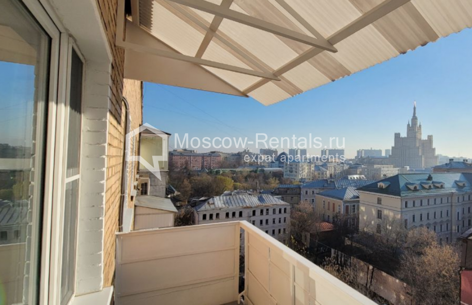 Photo #16 2-room (1 BR) apartment for <a href="http://moscow-rentals.ru/en/articles/long-term-rent" target="_blank">a long-term</a> rent
 in Russia, Moscow, Zoologicheskaya str, 3