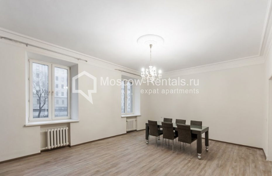 Photo #1 3-room (2 BR) apartment for <a href="http://moscow-rentals.ru/en/articles/long-term-rent" target="_blank">a long-term</a> rent
 in Russia, Moscow, Nikitskyi blv, 9