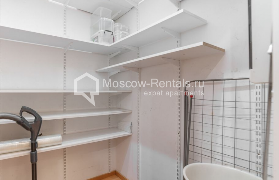 Photo #11 3-room (2 BR) apartment for <a href="http://moscow-rentals.ru/en/articles/long-term-rent" target="_blank">a long-term</a> rent
 in Russia, Moscow, Levshinskyi lane, 7С1
