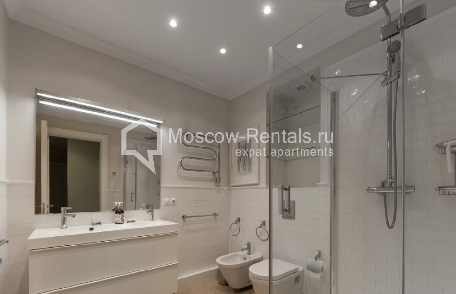 Photo #12 4-room (3 BR) apartment for <a href="http://moscow-rentals.ru/en/articles/long-term-rent" target="_blank">a long-term</a> rent
 in Russia, Moscow, B. Gruzinskaya str, 37С2
