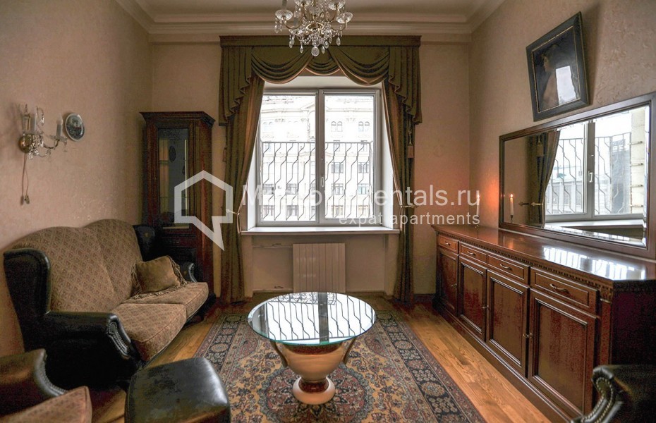 Photo #6 2-room (1 BR) apartment for <a href="http://moscow-rentals.ru/en/articles/long-term-rent" target="_blank">a long-term</a> rent
 in Russia, Moscow, Tverskaya str, 6с1