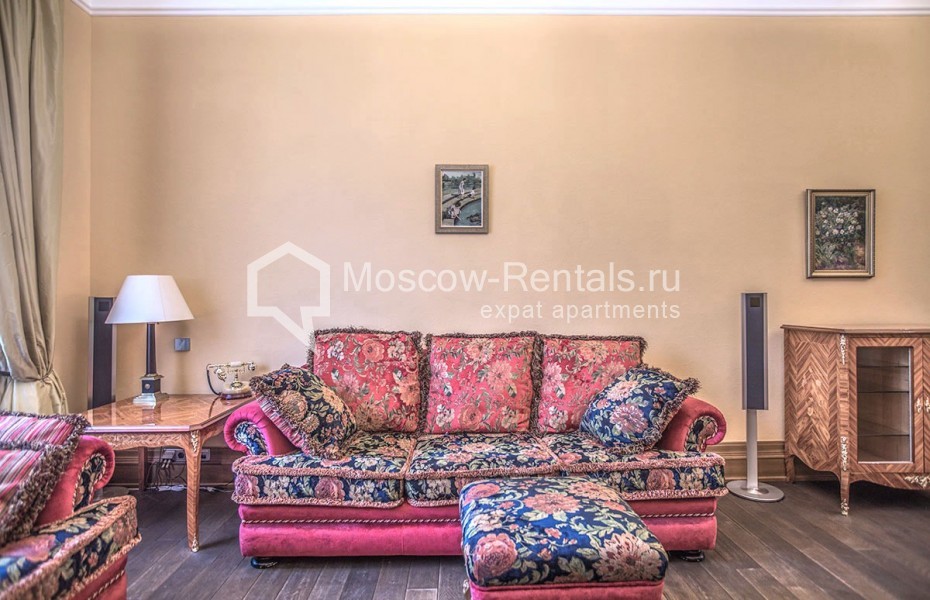 Photo #6 3-room (2 BR) apartment for <a href="http://moscow-rentals.ru/en/articles/long-term-rent" target="_blank">a long-term</a> rent
 in Russia, Moscow, Tverskaya str, 9