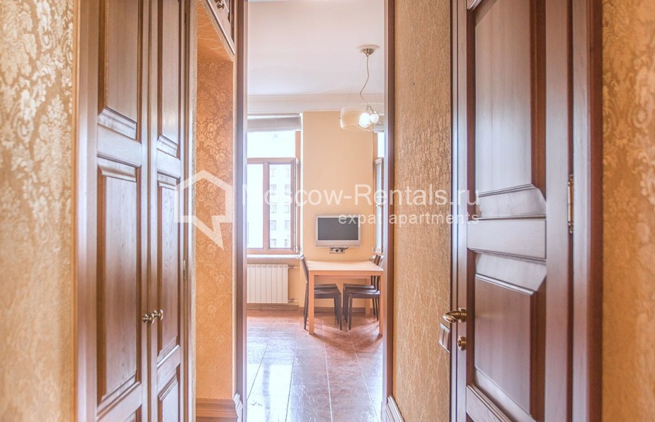 Photo #25 3-room (2 BR) apartment for <a href="http://moscow-rentals.ru/en/articles/long-term-rent" target="_blank">a long-term</a> rent
 in Russia, Moscow, Tverskaya str, 9