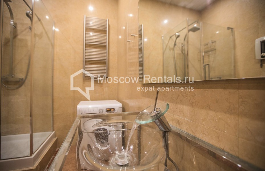 Photo #31 3-room (2 BR) apartment for <a href="http://moscow-rentals.ru/en/articles/long-term-rent" target="_blank">a long-term</a> rent
 in Russia, Moscow, Tverskaya str, 9