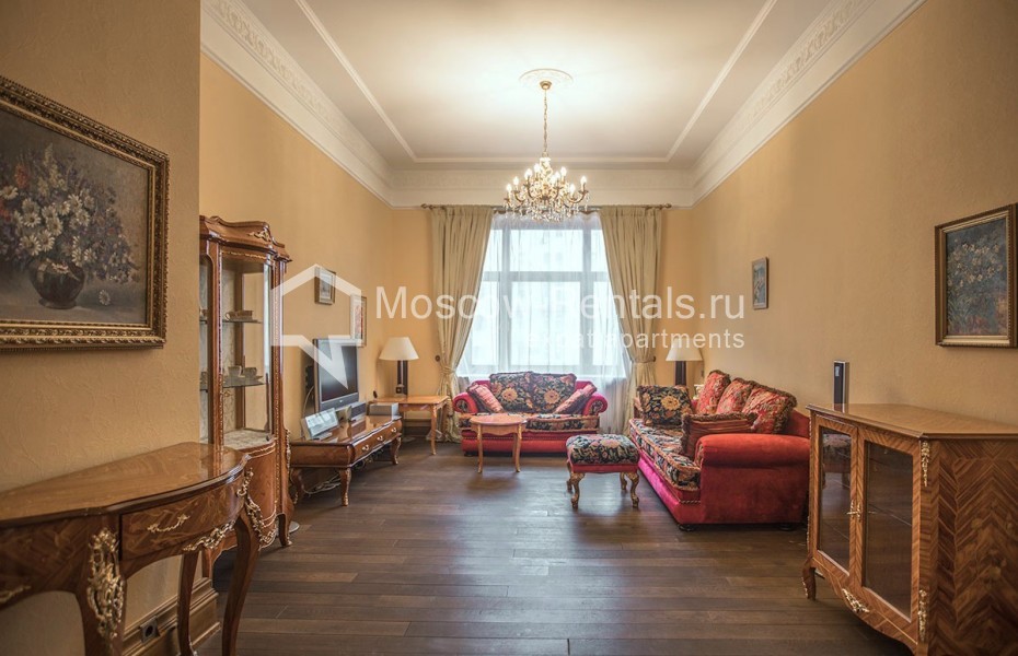 Photo #39 3-room (2 BR) apartment for <a href="http://moscow-rentals.ru/en/articles/long-term-rent" target="_blank">a long-term</a> rent
 in Russia, Moscow, Tverskaya str, 9