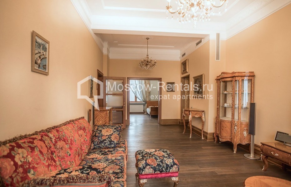 Photo #40 3-room (2 BR) apartment for <a href="http://moscow-rentals.ru/en/articles/long-term-rent" target="_blank">a long-term</a> rent
 in Russia, Moscow, Tverskaya str, 9
