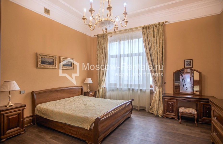 Photo #44 3-room (2 BR) apartment for <a href="http://moscow-rentals.ru/en/articles/long-term-rent" target="_blank">a long-term</a> rent
 in Russia, Moscow, Tverskaya str, 9