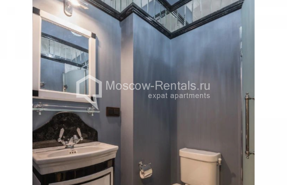 Photo #5 3-room (2 BR) apartment for <a href="http://moscow-rentals.ru/en/articles/long-term-rent" target="_blank">a long-term</a> rent
 in Russia, Moscow, Tverskaya str, 25/12