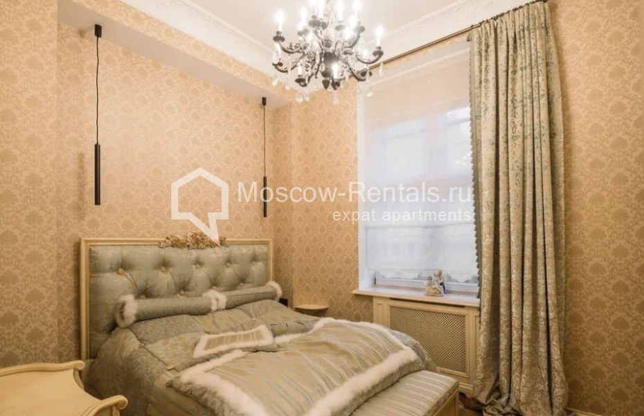 Photo #10 3-room (2 BR) apartment for <a href="http://moscow-rentals.ru/en/articles/long-term-rent" target="_blank">a long-term</a> rent
 in Russia, Moscow, Tverskaya str, 25/12