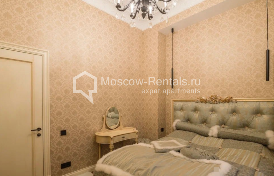 Photo #12 3-room (2 BR) apartment for <a href="http://moscow-rentals.ru/en/articles/long-term-rent" target="_blank">a long-term</a> rent
 in Russia, Moscow, Tverskaya str, 25/12