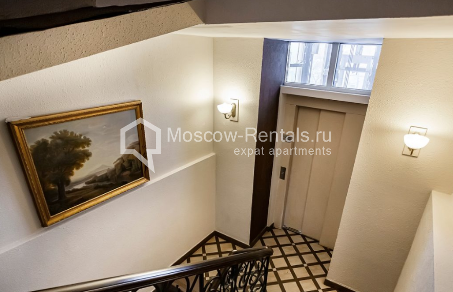 Photo #21 3-room (2 BR) apartment for <a href="http://moscow-rentals.ru/en/articles/long-term-rent" target="_blank">a long-term</a> rent
 in Russia, Moscow, Spiridonievskyi lane, 12/9