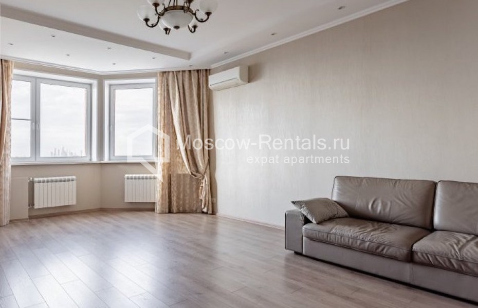 Photo #2 4-room (3 BR) apartment for <a href="http://moscow-rentals.ru/en/articles/long-term-rent" target="_blank">a long-term</a> rent
 in Russia, Moscow, Udaltsova str, 69