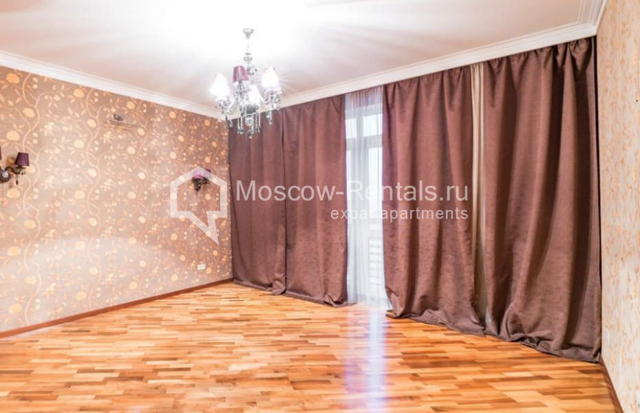 Photo #15 5-room (4 BR) apartment for <a href="http://moscow-rentals.ru/en/articles/long-term-rent" target="_blank">a long-term</a> rent
 in Russia, Moscow, Mosfilmovskaya str, 70К7