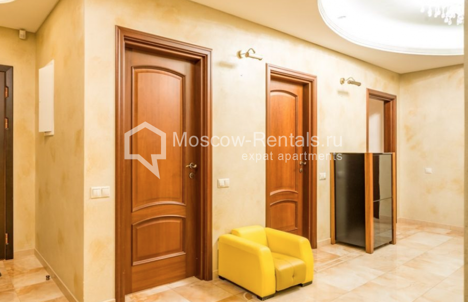 Photo #29 5-room (4 BR) apartment for <a href="http://moscow-rentals.ru/en/articles/long-term-rent" target="_blank">a long-term</a> rent
 in Russia, Moscow, Mosfilmovskaya str, 70К7