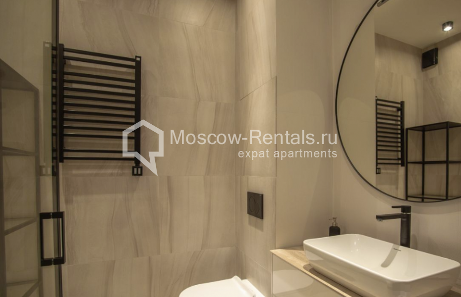 Photo #7 4-room (3 BR) apartment for <a href="http://moscow-rentals.ru/en/articles/long-term-rent" target="_blank">a long-term</a> rent
 in Russia, Moscow, Mosfilmovskaya str, 53