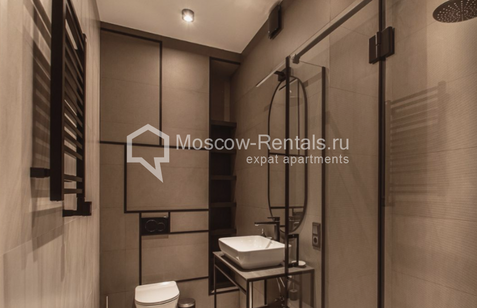 Photo #10 4-room (3 BR) apartment for <a href="http://moscow-rentals.ru/en/articles/long-term-rent" target="_blank">a long-term</a> rent
 in Russia, Moscow, Mosfilmovskaya str, 53