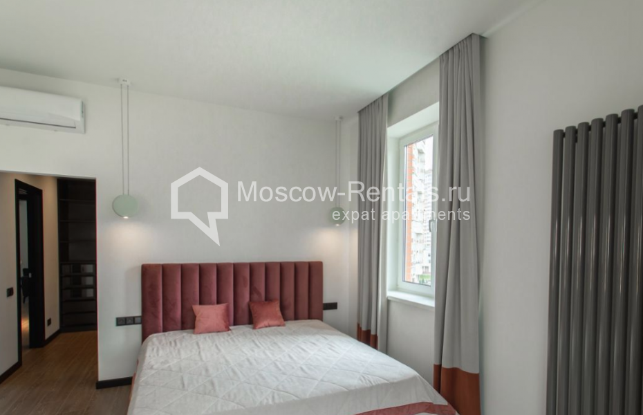 Photo #11 4-room (3 BR) apartment for <a href="http://moscow-rentals.ru/en/articles/long-term-rent" target="_blank">a long-term</a> rent
 in Russia, Moscow, Mosfilmovskaya str, 53