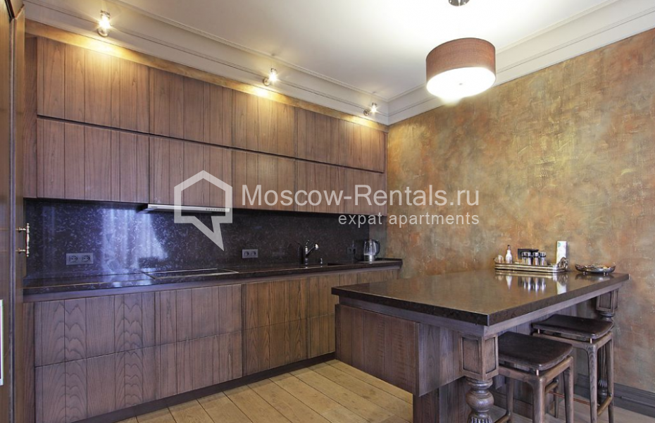 Photo #3 3-room (2 BR) apartment for <a href="http://moscow-rentals.ru/en/articles/long-term-rent" target="_blank">a long-term</a> rent
 in Russia, Moscow, 2nd Shchemilovskyi lane, 5А
