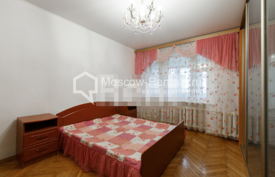 Photo #3 4-room (3 BR) apartment for <a href="http://moscow-rentals.ru/en/articles/long-term-rent" target="_blank">a long-term</a> rent
 in Russia, Moscow, Pokrovka str, 39