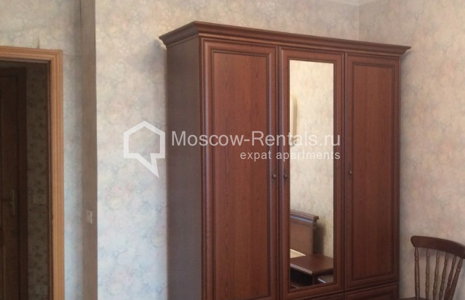 Photo #5 3-room (2 BR) apartment for <a href="http://moscow-rentals.ru/en/articles/long-term-rent" target="_blank">a long-term</a> rent
 in Russia, Moscow, Mashkova str, 9С1