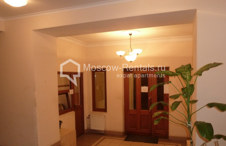 Photo #10 3-room (2 BR) apartment for <a href="http://moscow-rentals.ru/en/articles/long-term-rent" target="_blank">a long-term</a> rent
 in Russia, Moscow, Mashkova str, 9С1