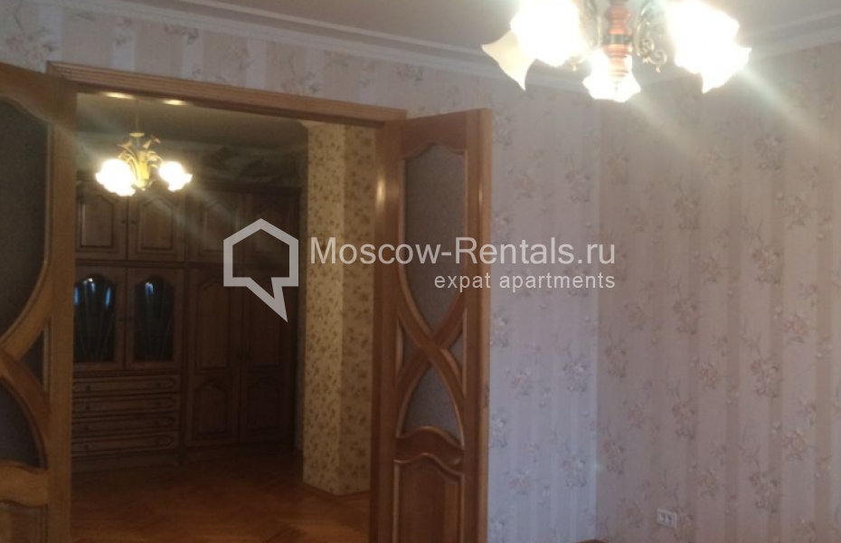 Photo #3 3-room (2 BR) apartment for <a href="http://moscow-rentals.ru/en/articles/long-term-rent" target="_blank">a long-term</a> rent
 in Russia, Moscow, Mashkova str, 9С1