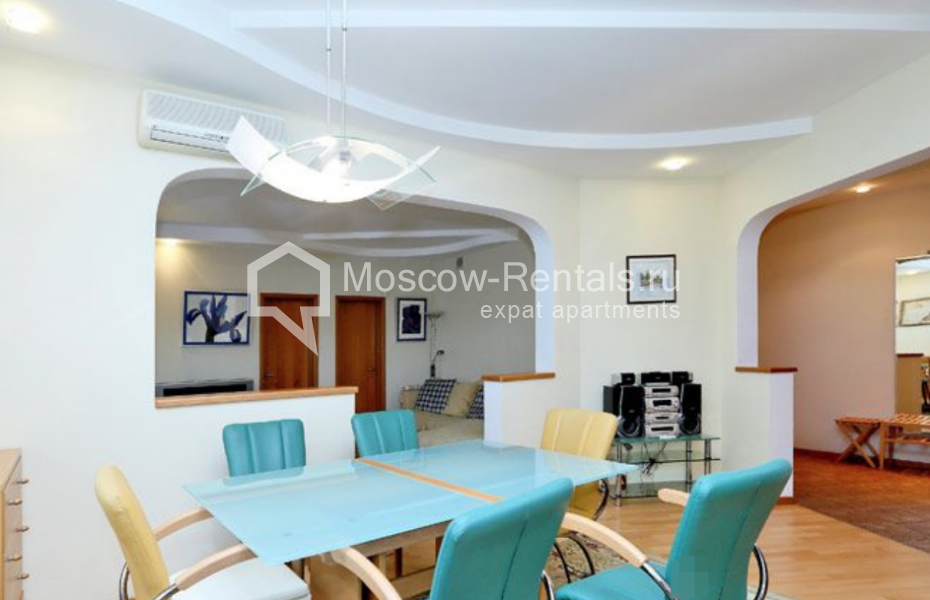 Photo #3 3-room (2 BR) apartment for <a href="http://moscow-rentals.ru/en/articles/long-term-rent" target="_blank">a long-term</a> rent
 in Russia, Moscow, Potapovskyi lane, 14