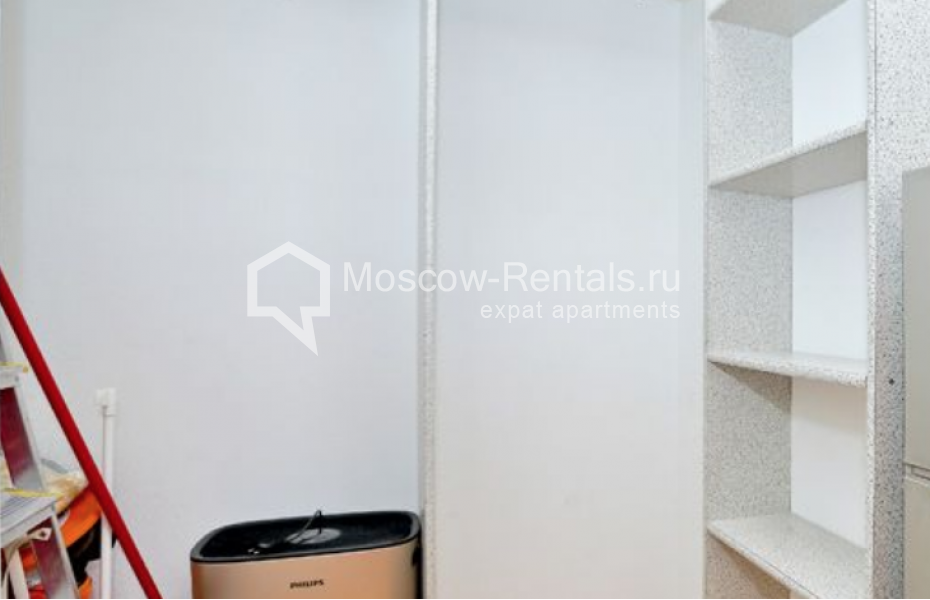 Photo #15 3-room (2 BR) apartment for <a href="http://moscow-rentals.ru/en/articles/long-term-rent" target="_blank">a long-term</a> rent
 in Russia, Moscow, Potapovskyi lane, 14