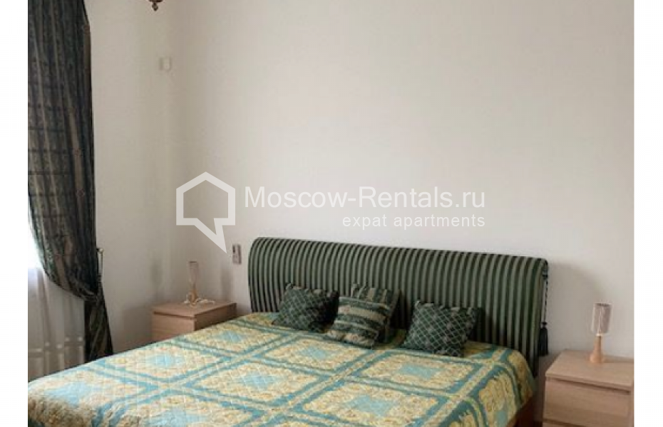 Photo #5 3-room (2 BR) apartment for <a href="http://moscow-rentals.ru/en/articles/long-term-rent" target="_blank">a long-term</a> rent
 in Russia, Moscow, Sretenskyi blv, 5