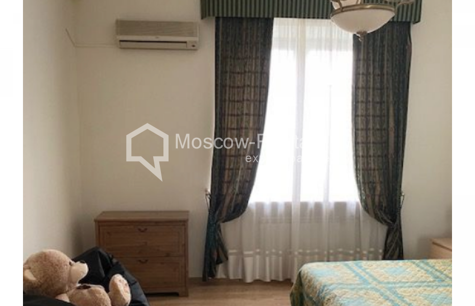 Photo #4 3-room (2 BR) apartment for <a href="http://moscow-rentals.ru/en/articles/long-term-rent" target="_blank">a long-term</a> rent
 in Russia, Moscow, Sretenskyi blv, 5