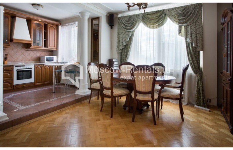 Photo #4 4-room (3 BR) apartment for <a href="http://moscow-rentals.ru/en/articles/long-term-rent" target="_blank">a long-term</a> rent
 in Russia, Moscow, B. Gruzinskaya str, 37С2