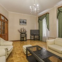 Photo #2 4-room (3 BR) apartment for <a href="http://moscow-rentals.ru/en/articles/long-term-rent" target="_blank">a long-term</a> rent
 in Russia, Moscow, Tverskaya str, 12с8