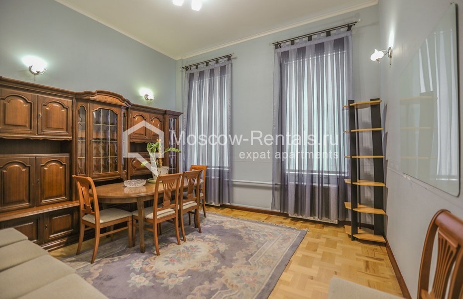 Photo #14 4-room (3 BR) apartment for <a href="http://moscow-rentals.ru/en/articles/long-term-rent" target="_blank">a long-term</a> rent
 in Russia, Moscow, Tverskaya str, 12с8