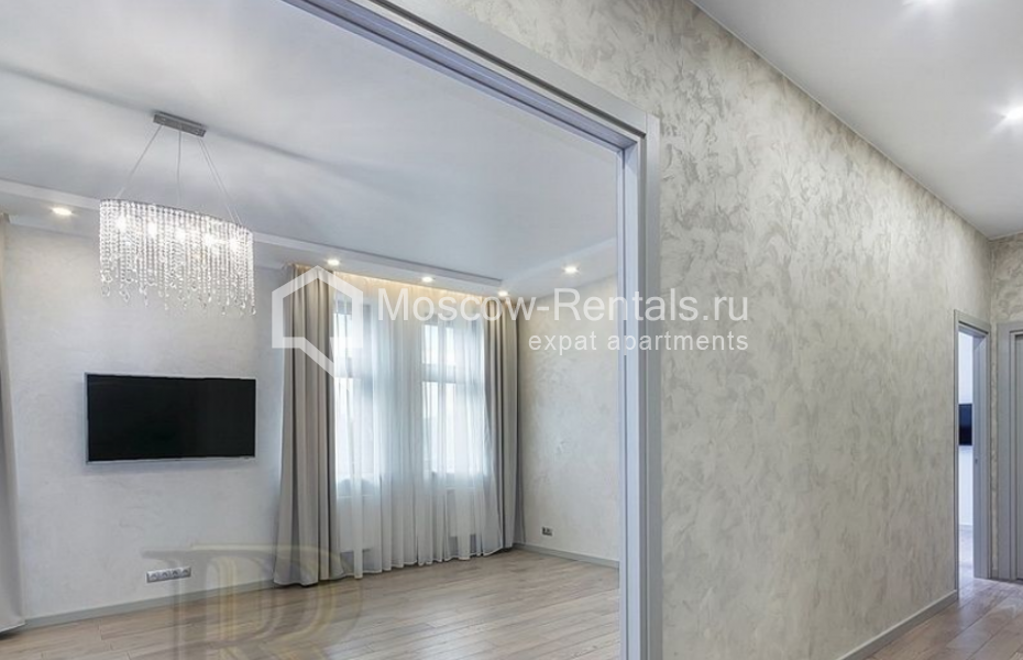 Photo #4 3-room (2 BR) apartment for <a href="http://moscow-rentals.ru/en/articles/long-term-rent" target="_blank">a long-term</a> rent
 in Russia, Moscow, Serpukhovskyi val str, 21к4