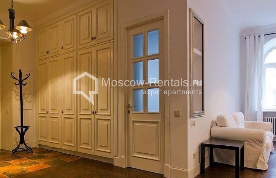 Photo #14 5-room (4 BR) apartment for <a href="http://moscow-rentals.ru/en/articles/long-term-rent" target="_blank">a long-term</a> rent
 in Russia, Moscow, Arbat str, 47/23