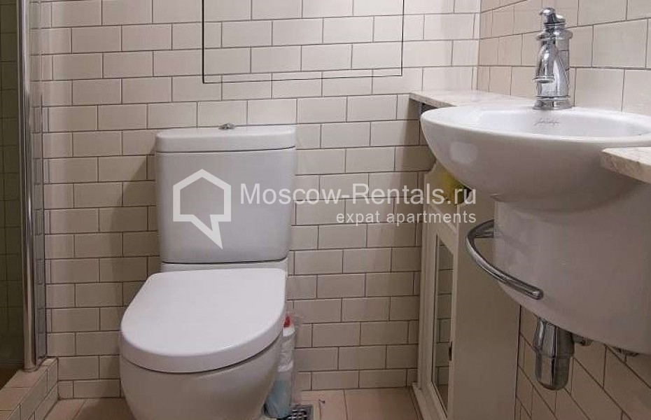 Photo #18 5-room (4 BR) apartment for <a href="http://moscow-rentals.ru/en/articles/long-term-rent" target="_blank">a long-term</a> rent
 in Russia, Moscow, Arbat str, 47/23