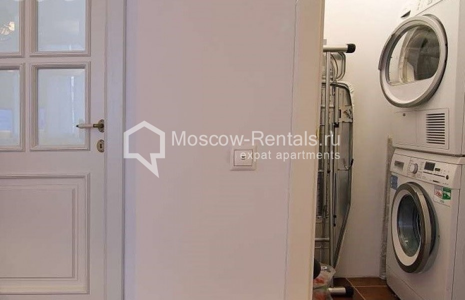 Photo #13 5-room (4 BR) apartment for <a href="http://moscow-rentals.ru/en/articles/long-term-rent" target="_blank">a long-term</a> rent
 in Russia, Moscow, Arbat str, 47/23