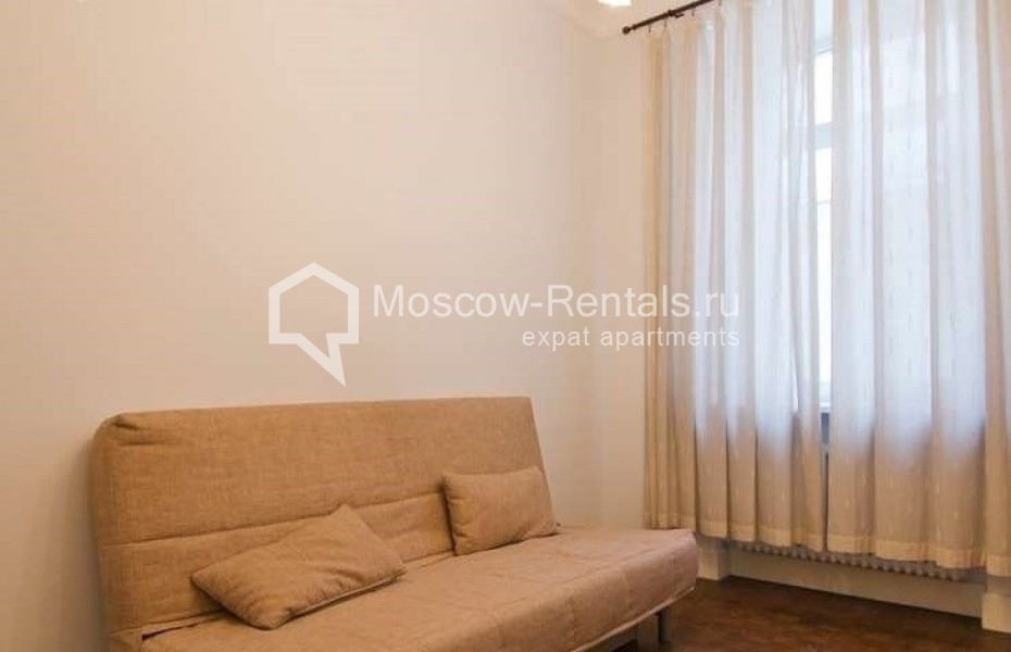 Photo #10 5-room (4 BR) apartment for <a href="http://moscow-rentals.ru/en/articles/long-term-rent" target="_blank">a long-term</a> rent
 in Russia, Moscow, Arbat str, 47/23