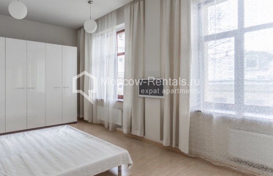 Photo #12 3-room (2 BR) apartment for <a href="http://moscow-rentals.ru/en/articles/long-term-rent" target="_blank">a long-term</a> rent
 in Russia, Moscow, 1st Spasonolivkovskyi lane, 18С2