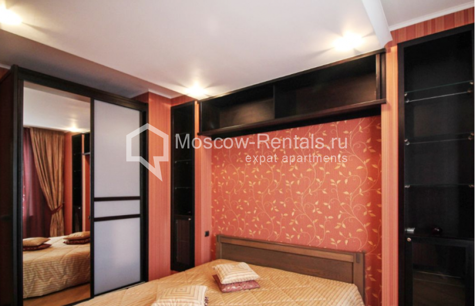Photo #10 4-room (3 BR) apartment for <a href="http://moscow-rentals.ru/en/articles/long-term-rent" target="_blank">a long-term</a> rent
 in Russia, Moscow, Shabolovka str, 23к4