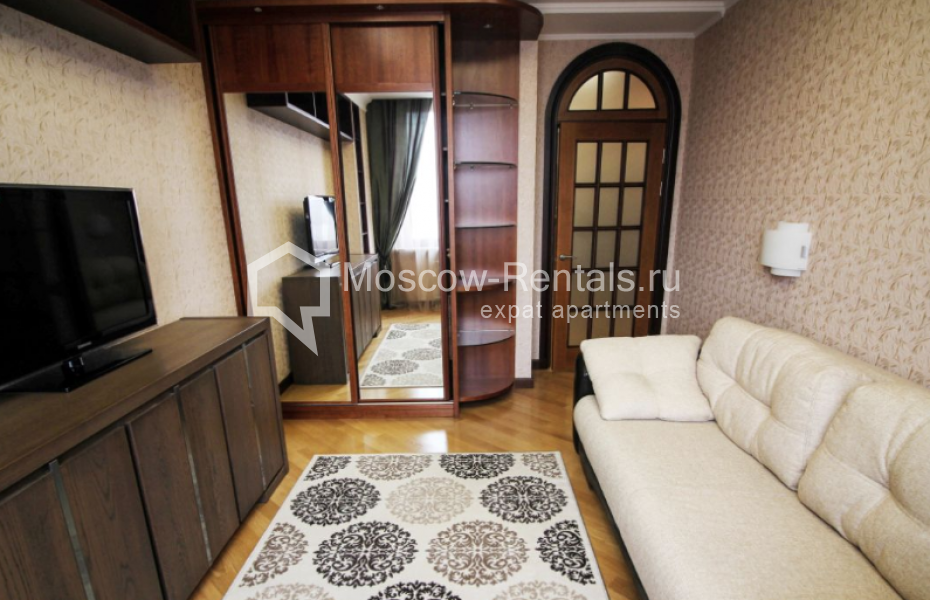 Photo #13 4-room (3 BR) apartment for <a href="http://moscow-rentals.ru/en/articles/long-term-rent" target="_blank">a long-term</a> rent
 in Russia, Moscow, Shabolovka str, 23к4